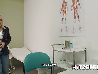 Arzt HITZEFREI Lilli Vanilli fucked by her doctors big cock